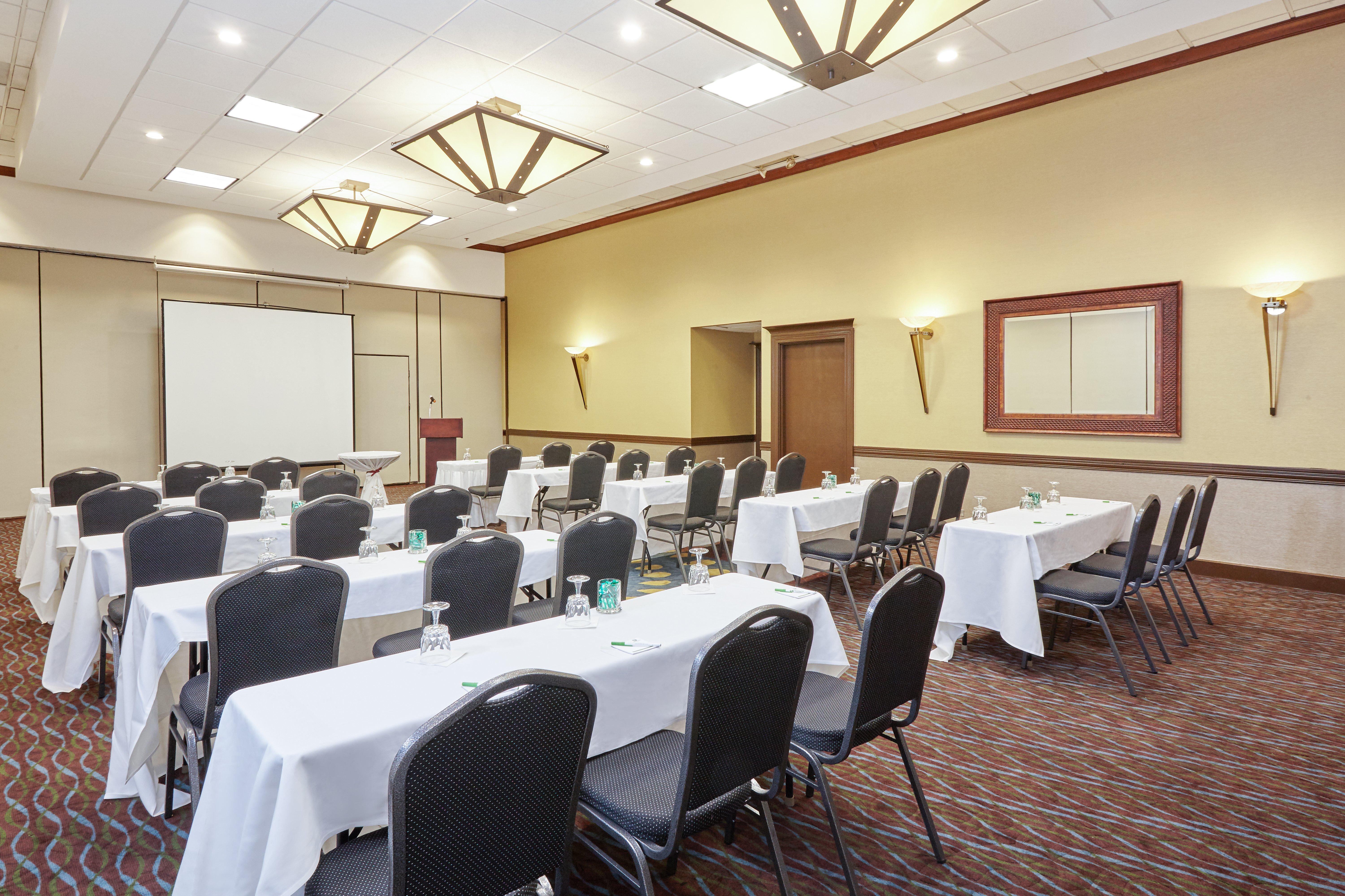 Holiday Inn Chicago Matteson Conference Center, An Ihg Hotel Екстер'єр фото