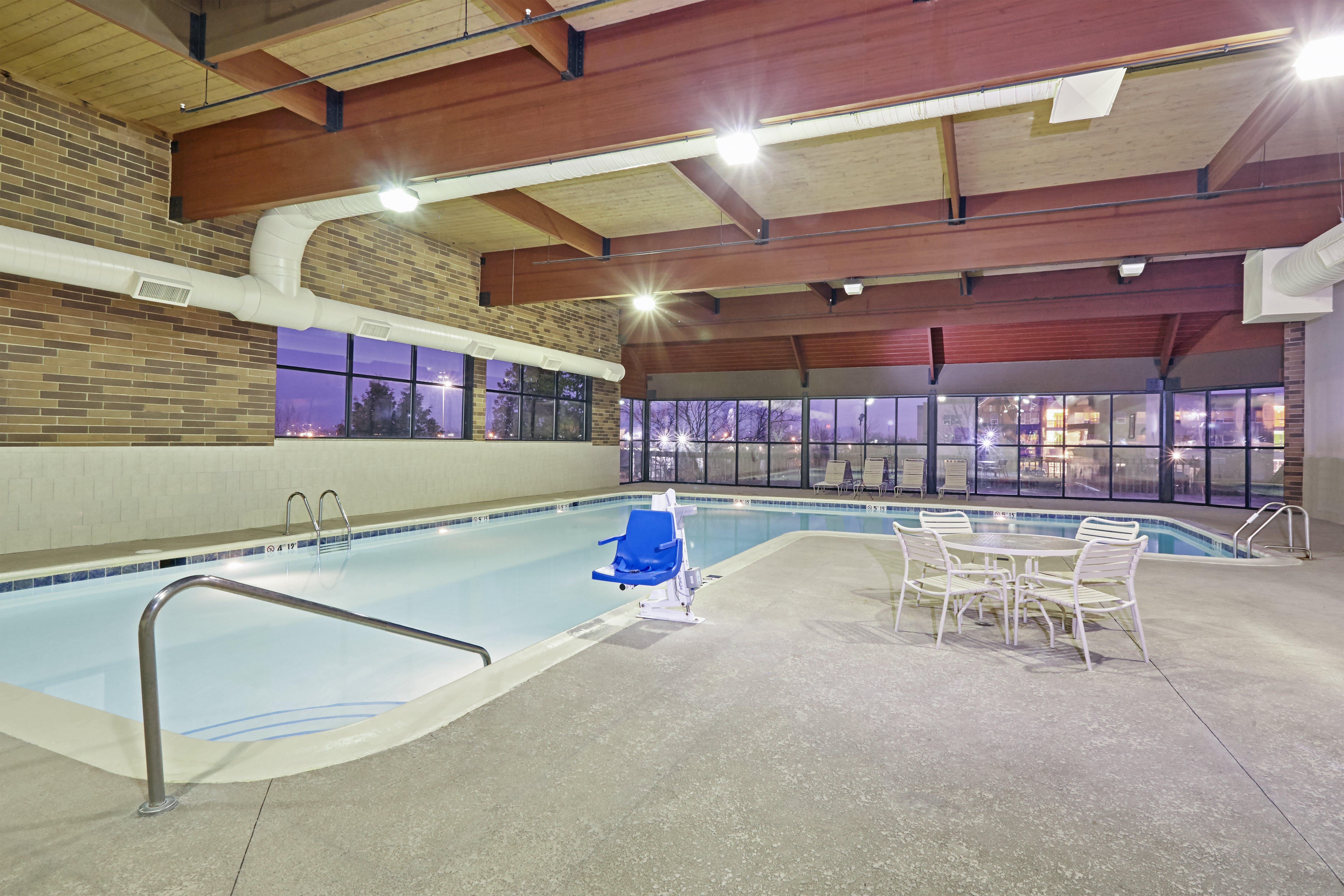 Holiday Inn Chicago Matteson Conference Center, An Ihg Hotel Екстер'єр фото